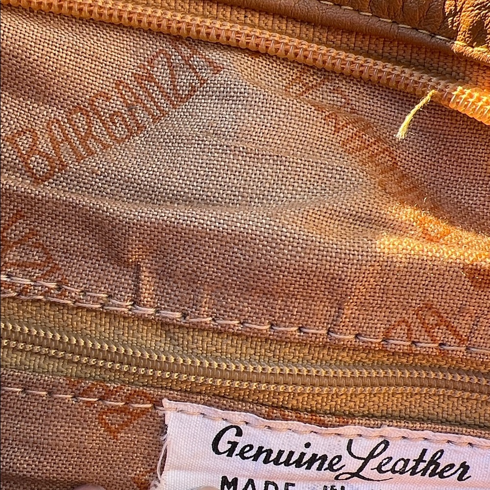 Barganza 100% Leather Tote - Picture 3 of 6